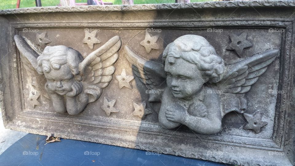 Two cherubs