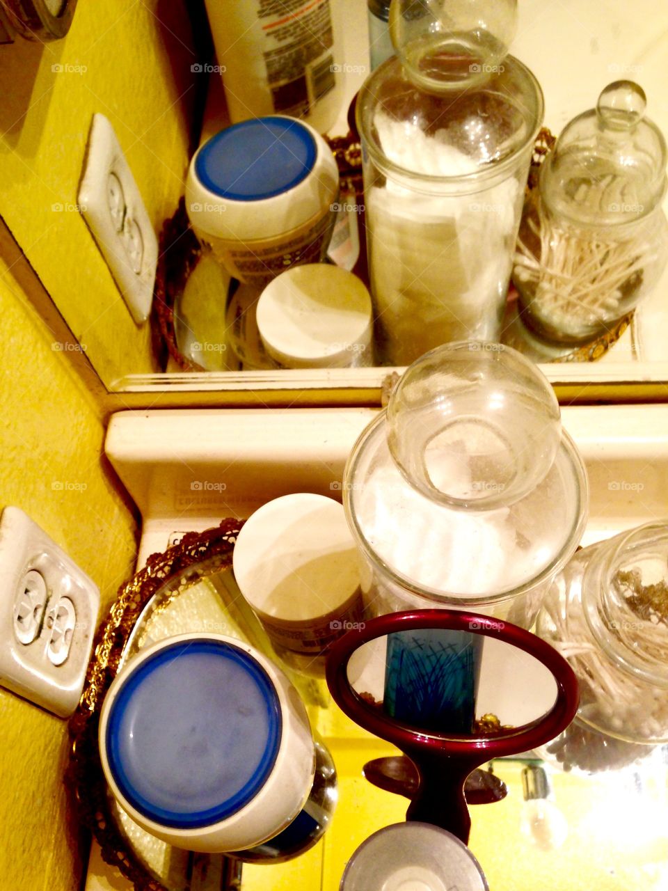 Reflections

Published by:
HappyBrownMonkey 