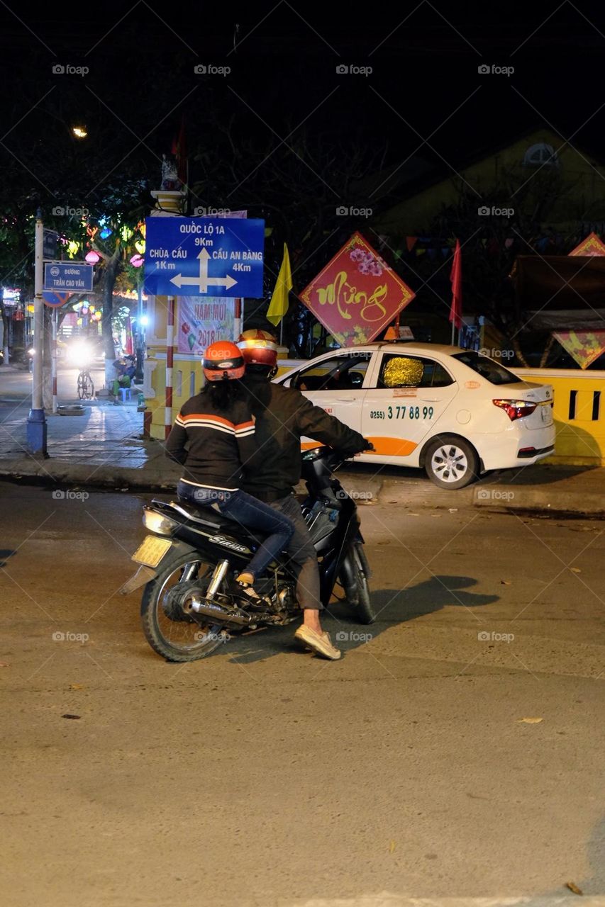 Commuting series: Motorcycles and scooters