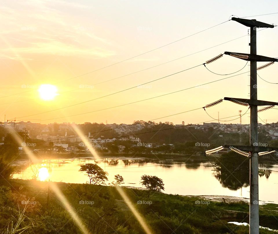 🌇🇺🇸 An extremely beautiful sunset in Jundiaí, interior of Brazil. Cheer the nature! / 🇧🇷 Um entardecer extremamente bonito em Jundiaí, interior do Brasil. Viva a natureza! 
