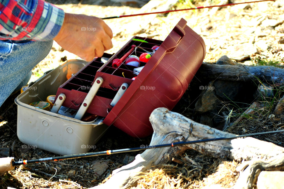 Fishing tools and equipments