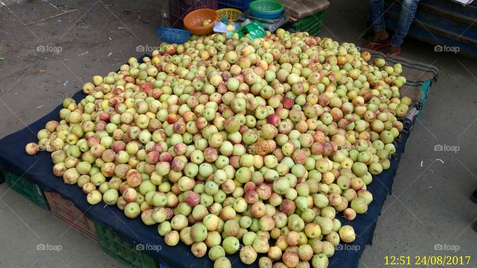 Apple fruit roadside shop