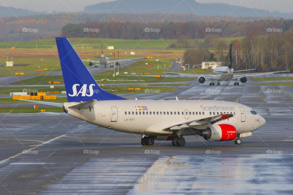 SAS AIRLINES B737-700 ZRH