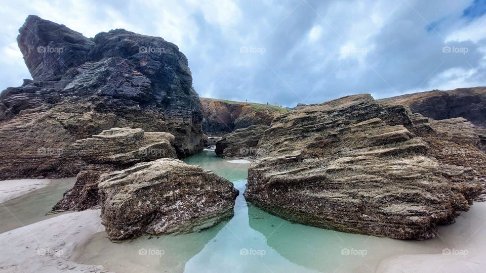 series vacations mountains and beachs las catedrales from Galicia Spain