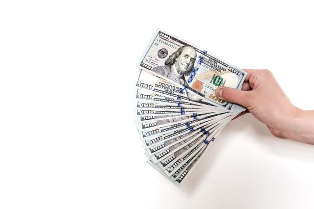 Dinero Americano