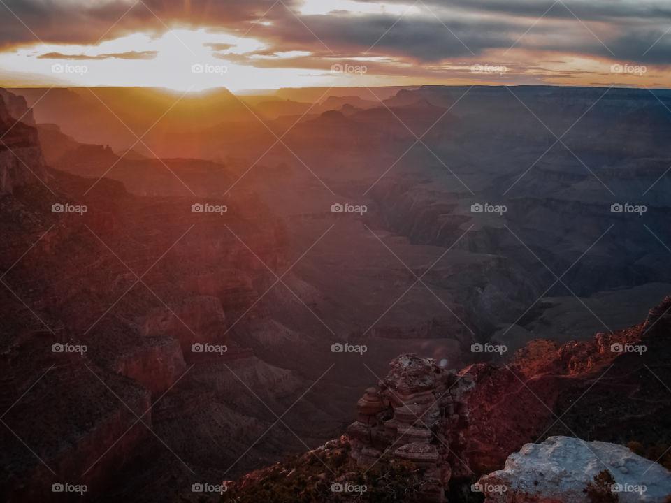 Sunset Grand Canyon Arizona . Magic hour at the Grand Canyon 