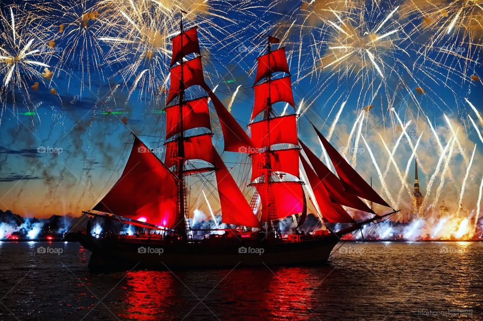 Scarlet sails in Saint-Petersburg 2017