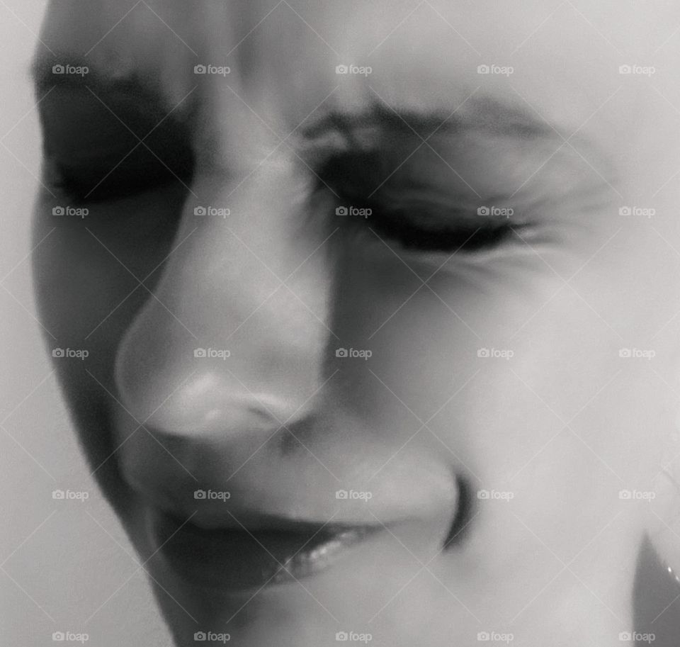 facemodel actress yvonnepadmos