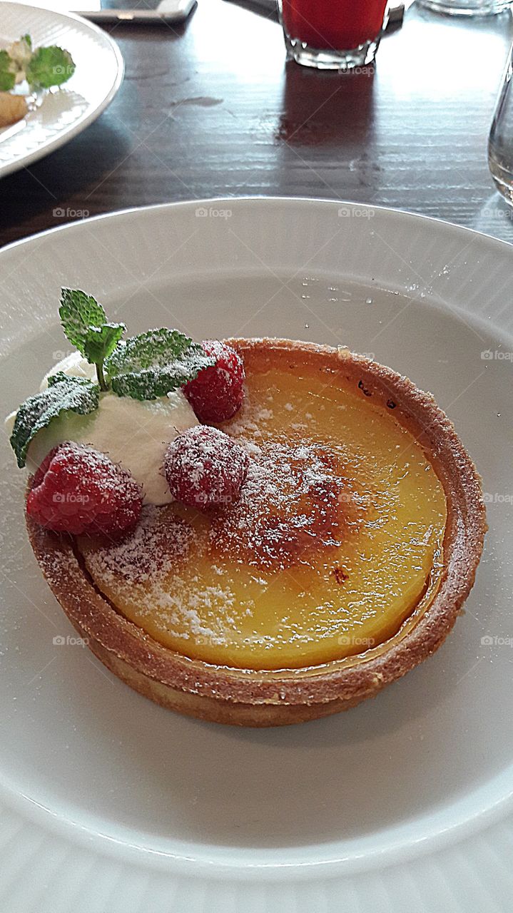 Red Berry Apple Tart