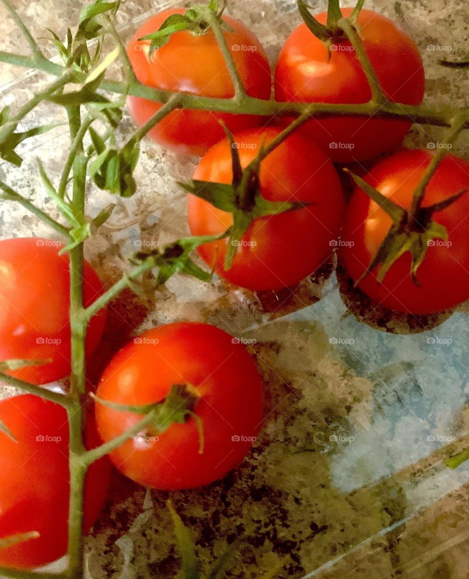 Cherry tomatoes 