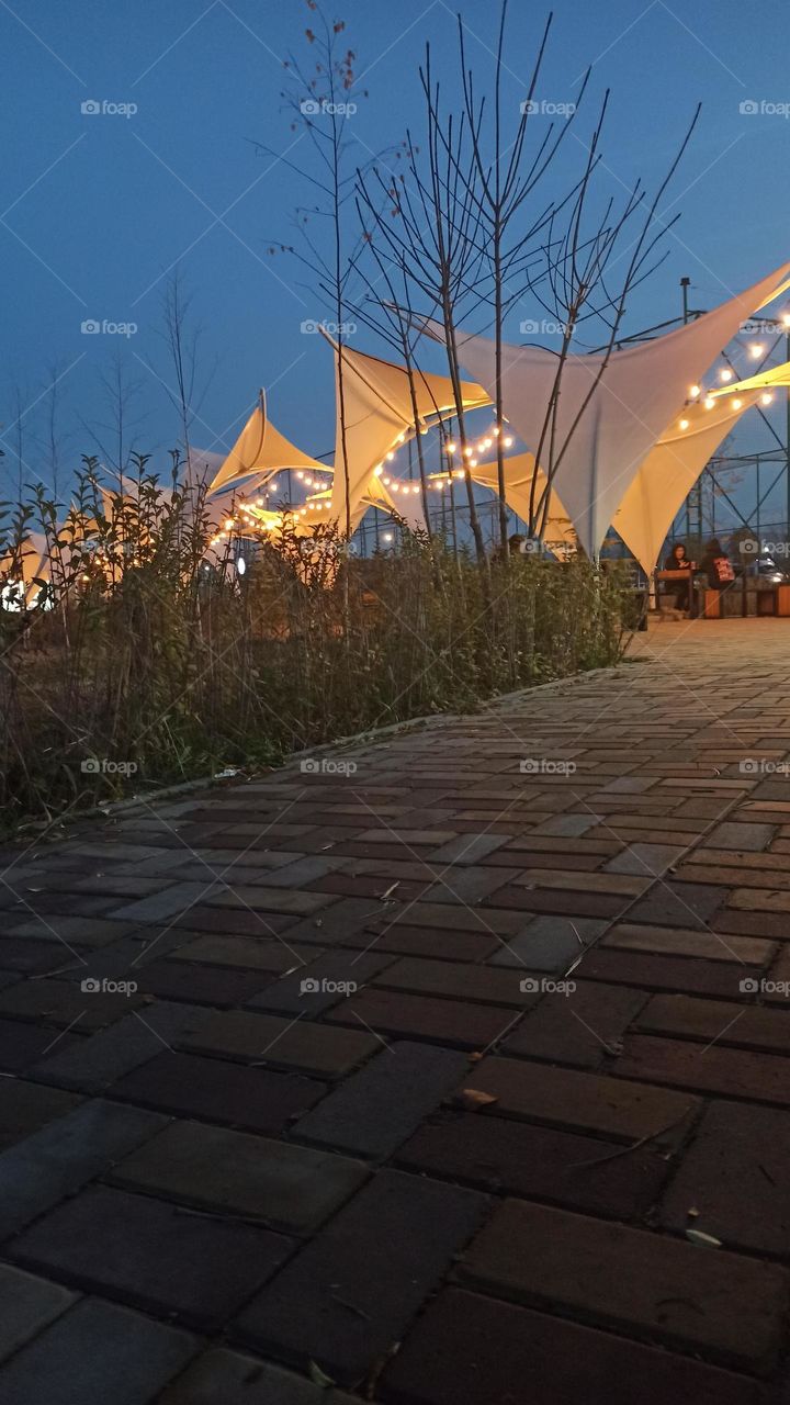 sail mood in midnight cafe Canvas and lights to feel the sea breeze on your face