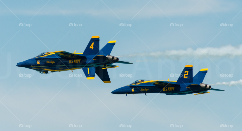 chicago air show fly by blue angels by joeair