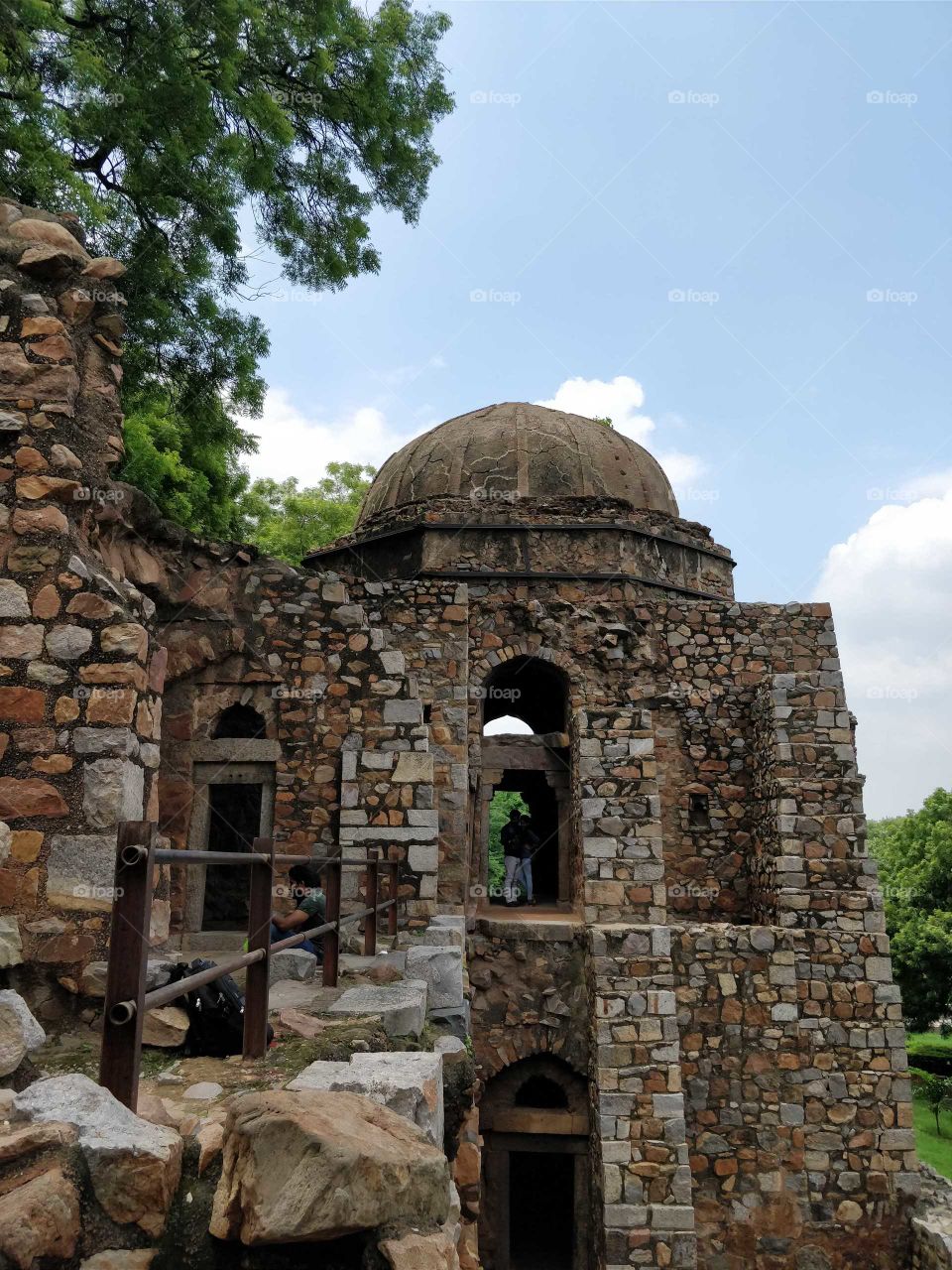 Hauz Khas in Delhi unravels a part of Emperor Ala-ud-din Khilji’s reign from his capital, Siri Fort. It was built in 1300 A.D. to ensure continuous water supply to the fort. Various monuments were constructed​ around hence its called the Royal tank.