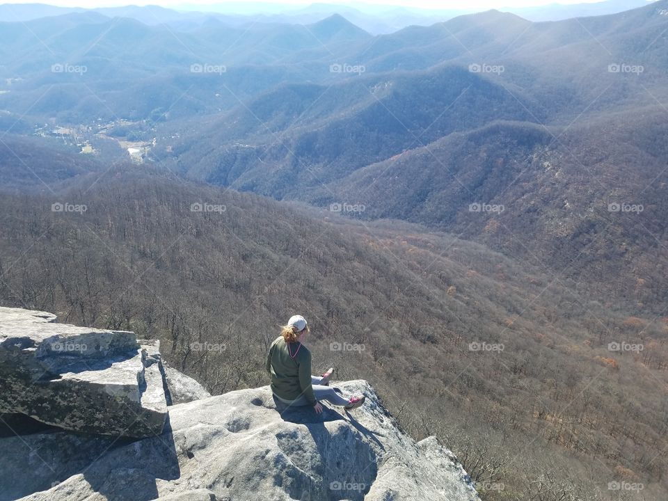 Mountain view from pickens nose trail in north Carolina