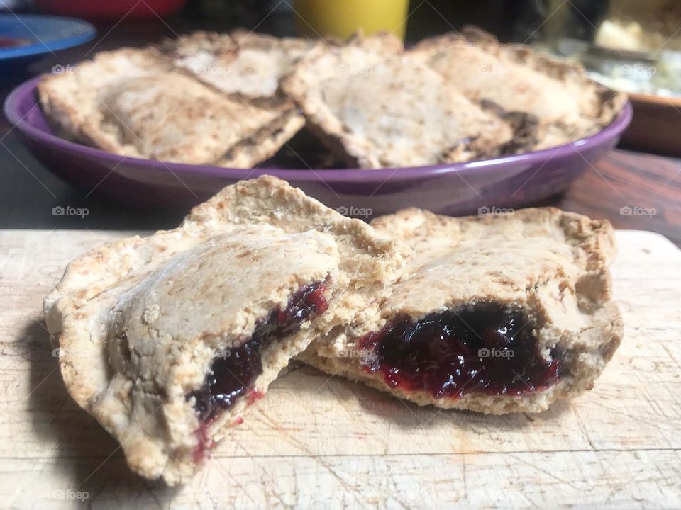 Homemade Blackberry Pop Tarts 🌟