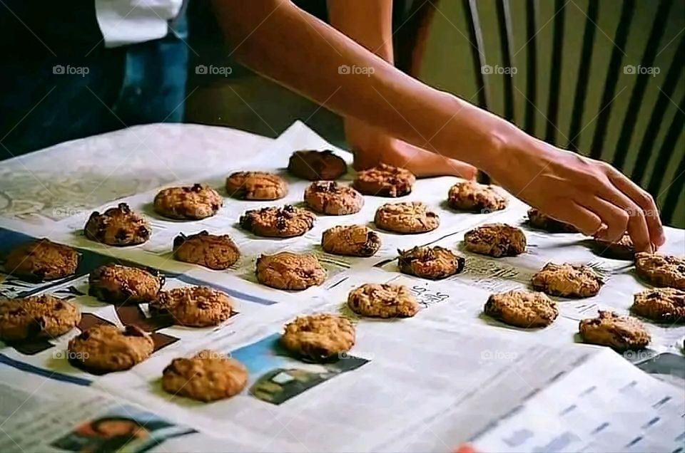 A very beautiful picture, and there is no better picture than it. There is no better picture of green herbs and colorful, red and white roses than it. Glory be to God, the natural and picturesque view, and there is no more wonderful picture than it.