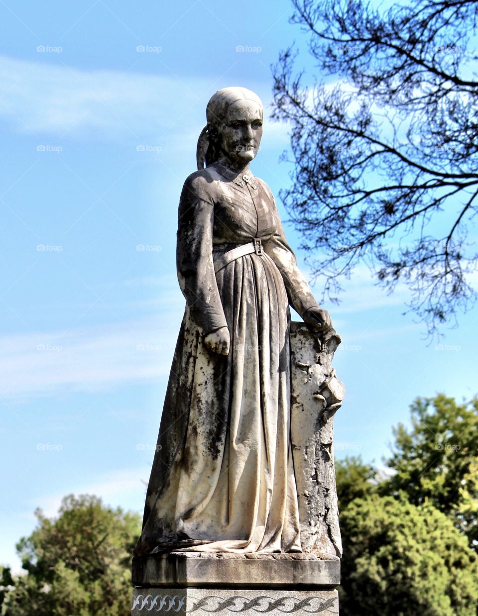 Statue of Old Woman