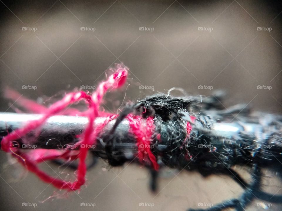 threads on steel wire