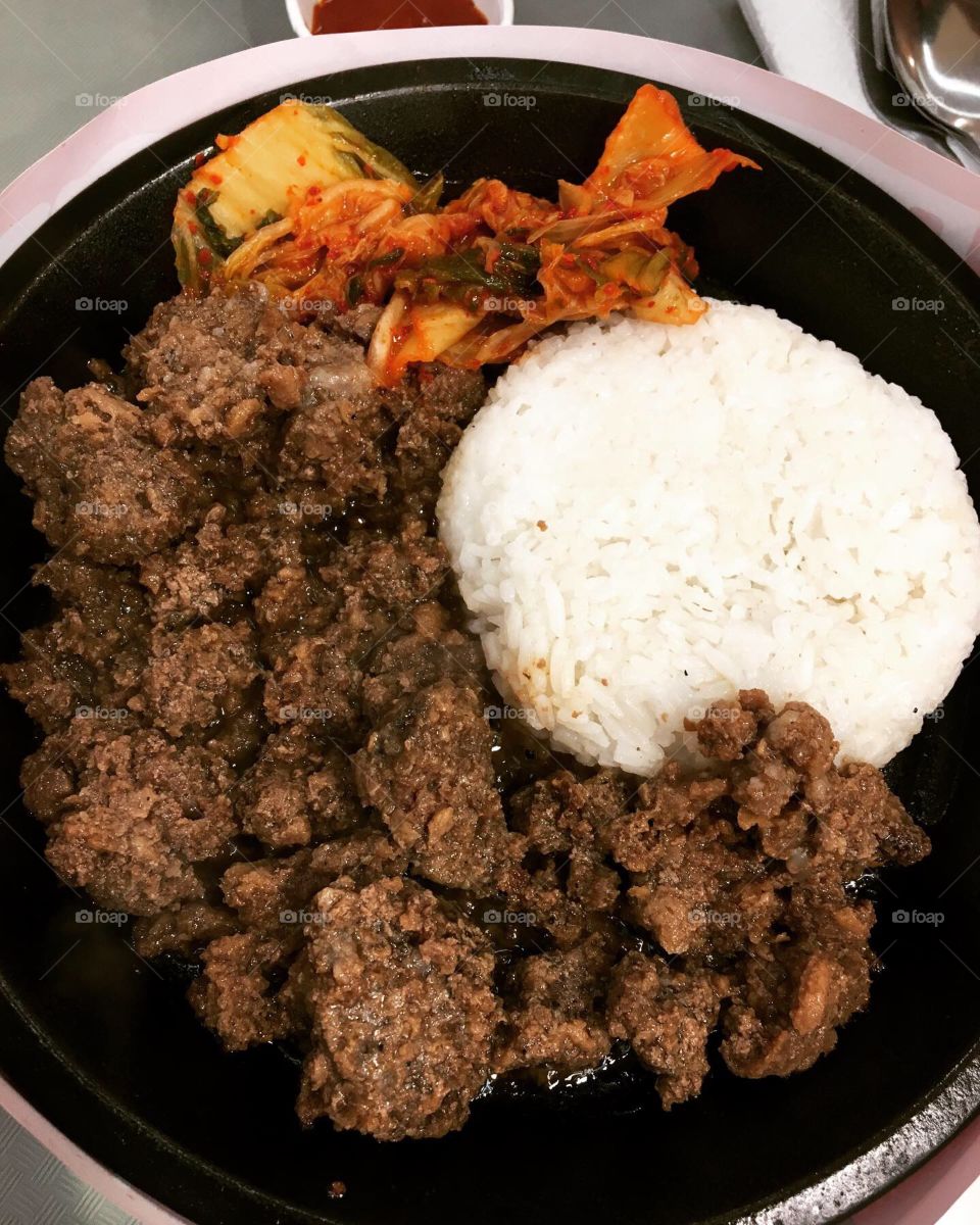 Carne with kimchi