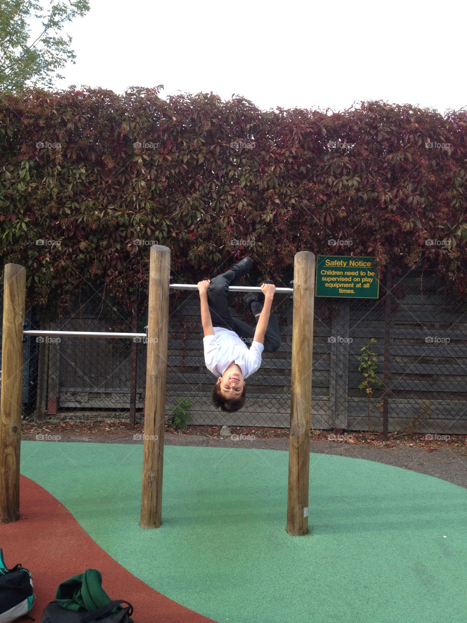 fun bars playing boy by mrm