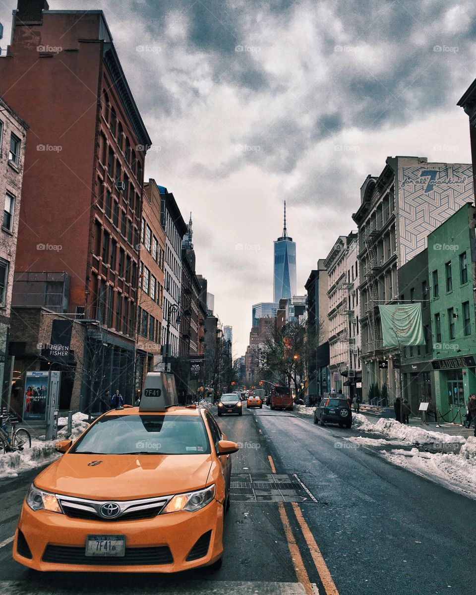Cloudy day in the city 