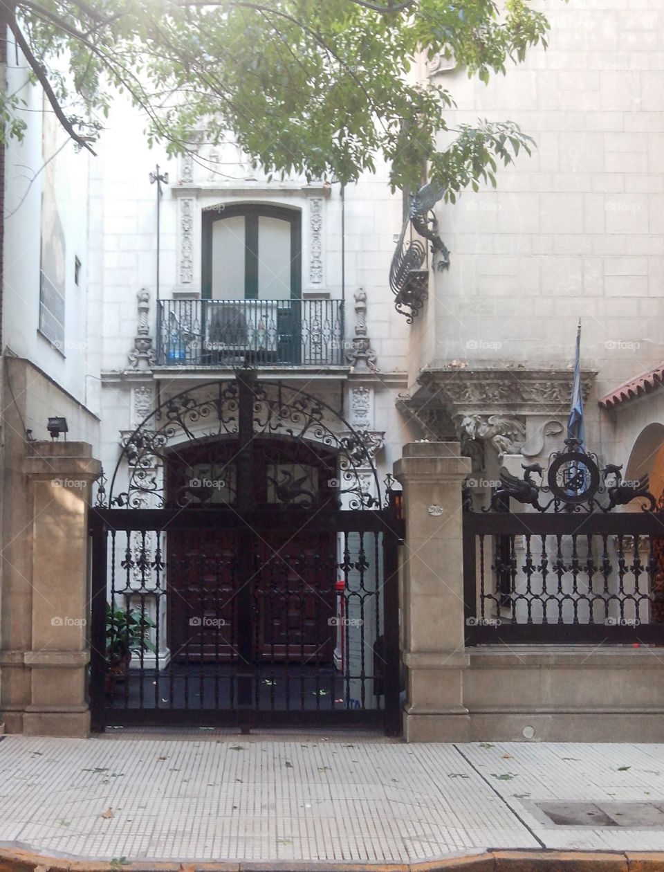 Eva's door - Museo Evita/ Evita's Museum - Buenos Aires
