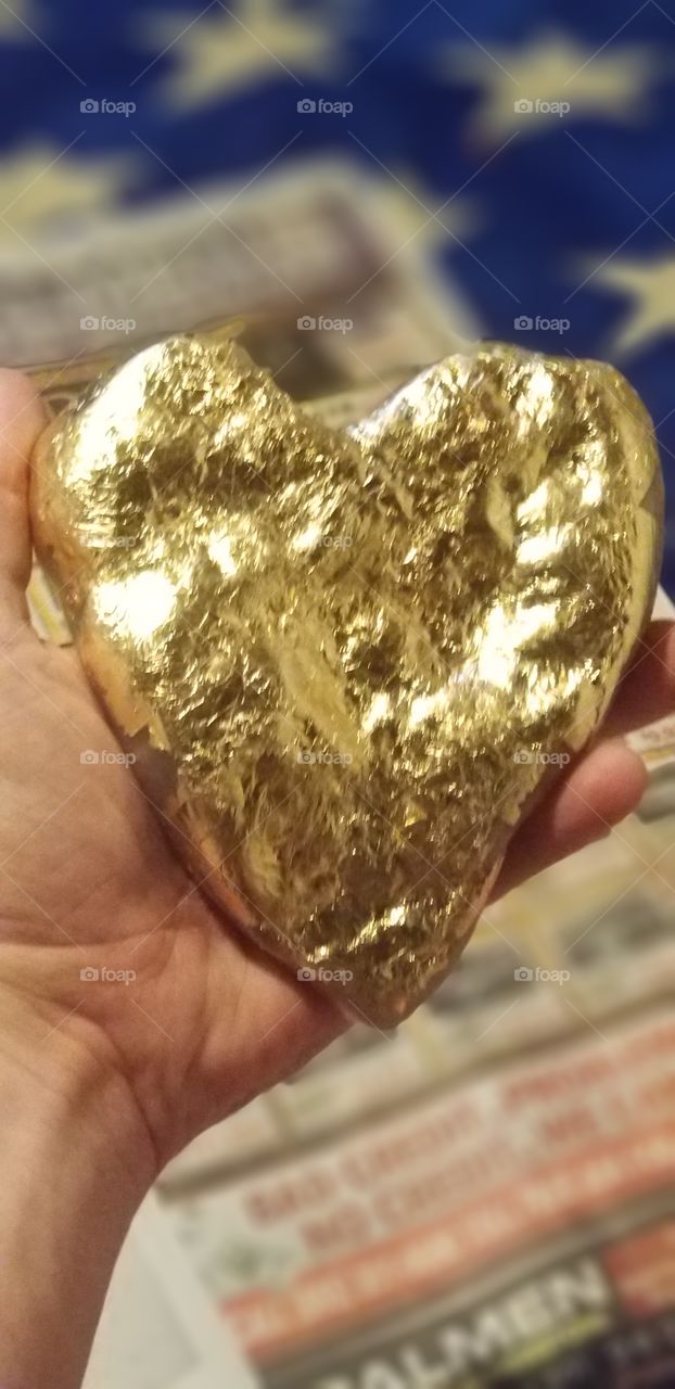Rose quartz, pink, carved, heart with 24K pure gold leaf attached to one side. Metal is a conductor & it is believed that it aids in the connection to the crystal, for a much quicker, stronger connection to the crystal. #Healing #Love #Chakras #Heart