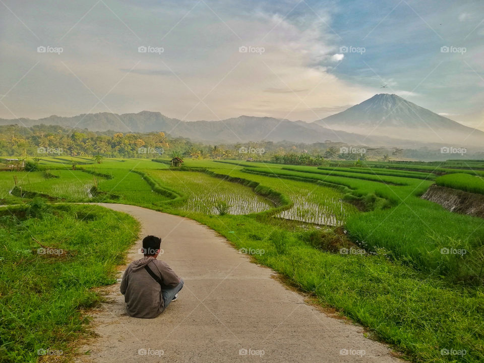 silent and see, we life in beautiful world. Keep stronger with this condition. yes we can!!!!