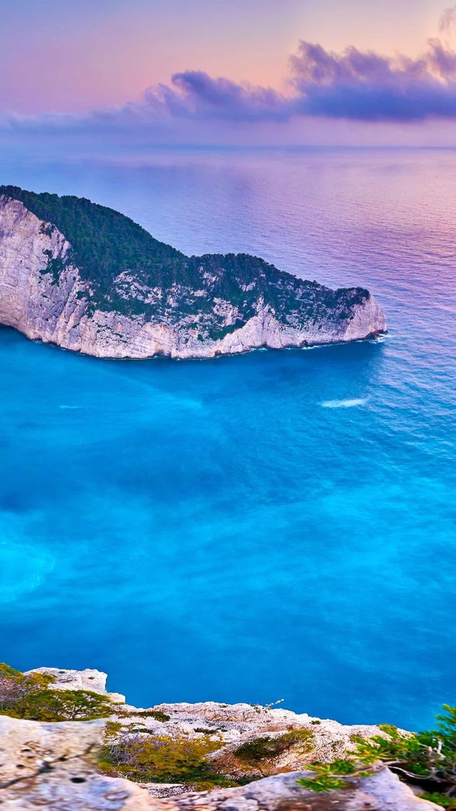 Sea, a small island