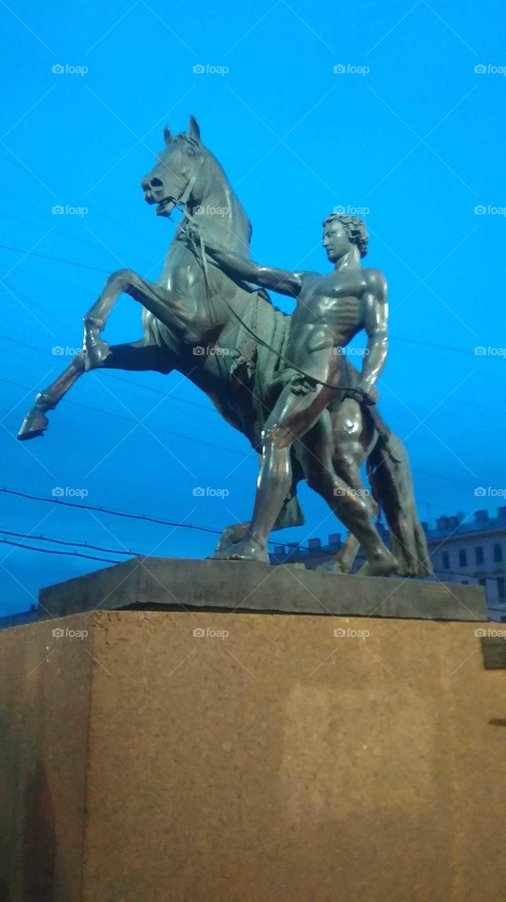 путешествие по Питеру