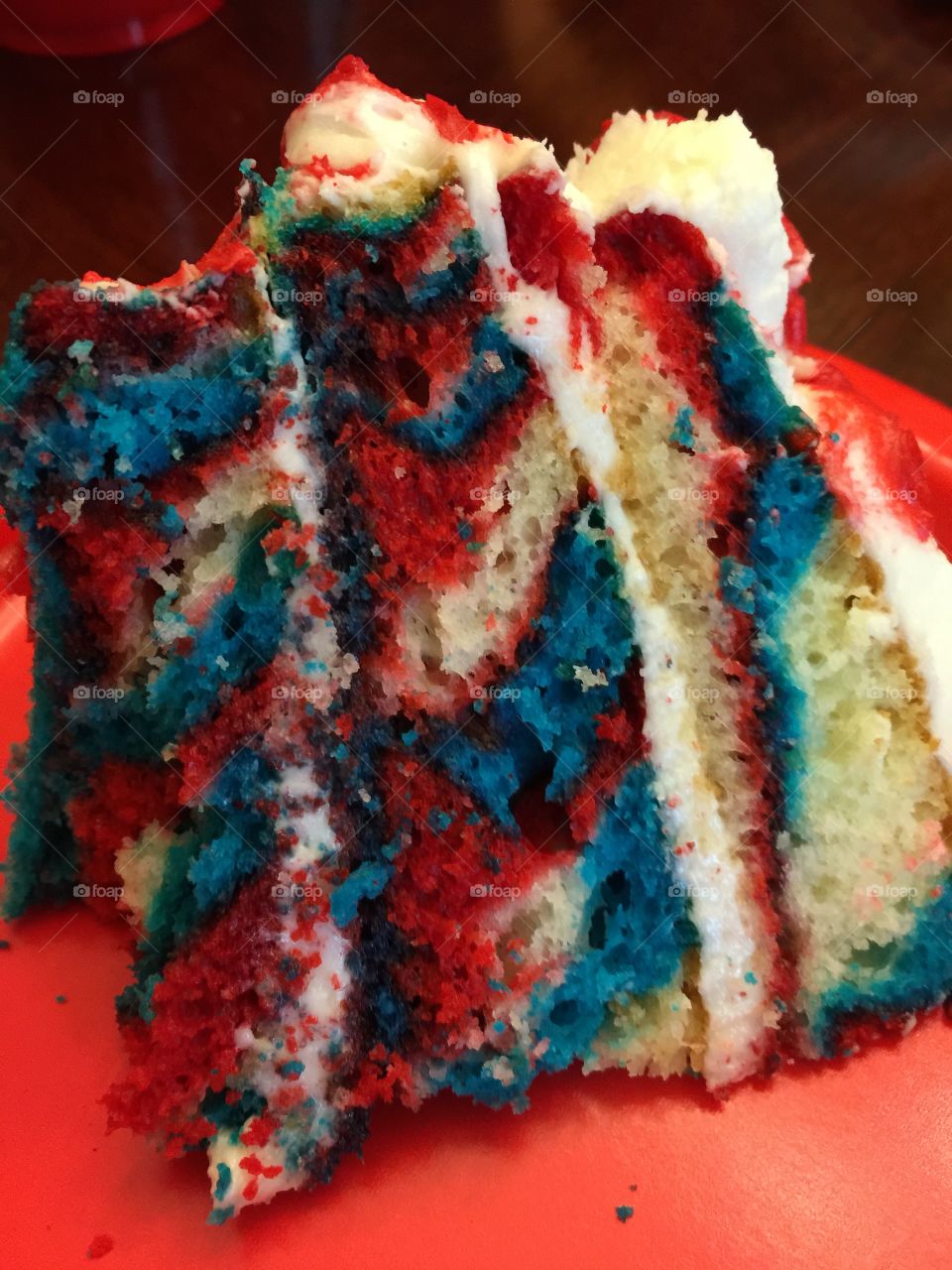 Red white and blue cake