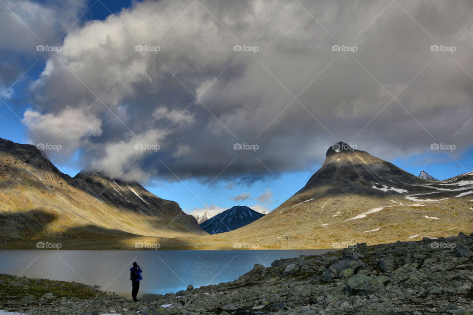 Looking over the lake to the mountain, Kyrkje