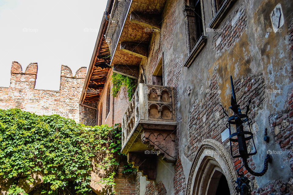 Juliet's balcony