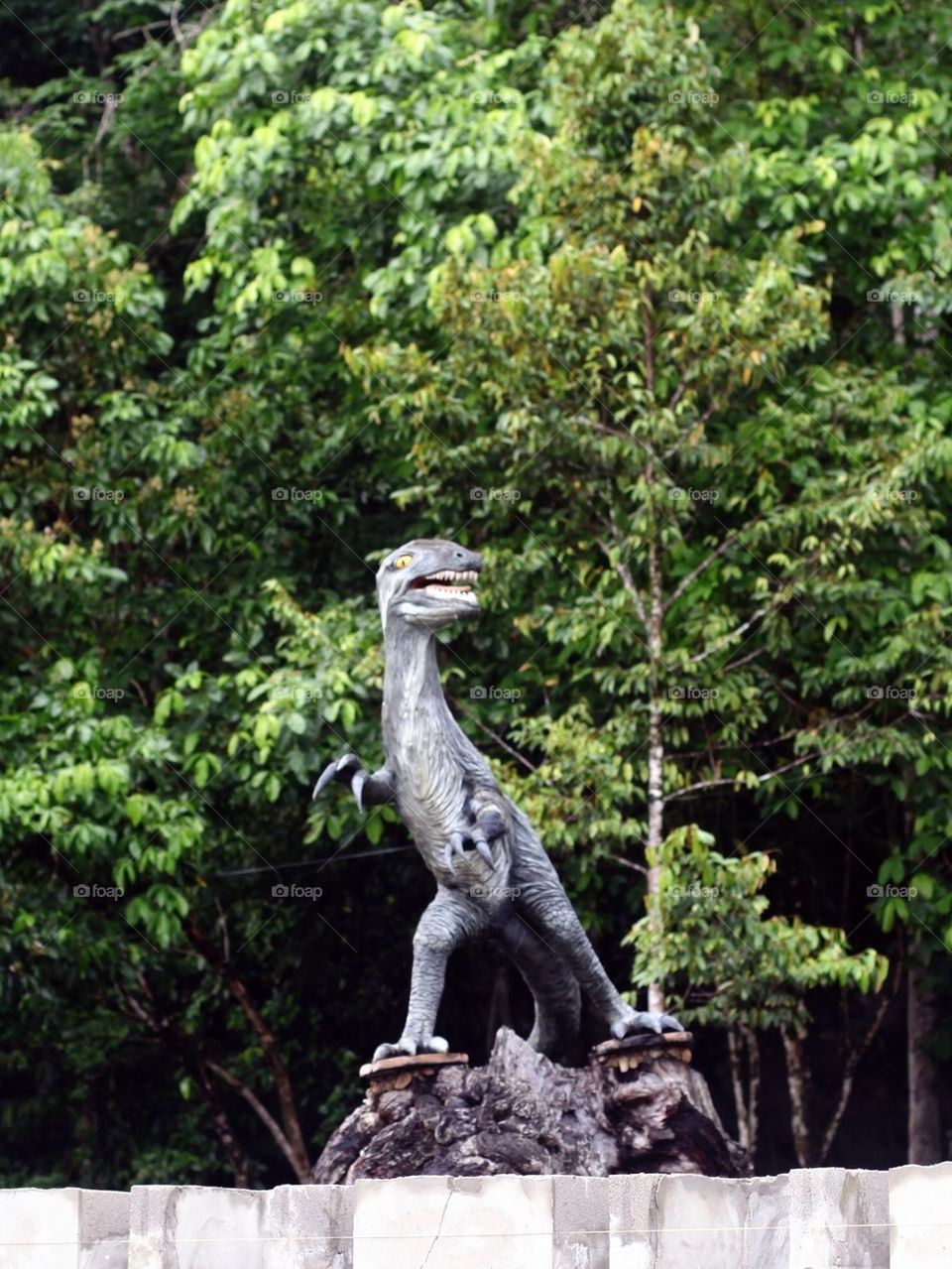 A Dino statue
