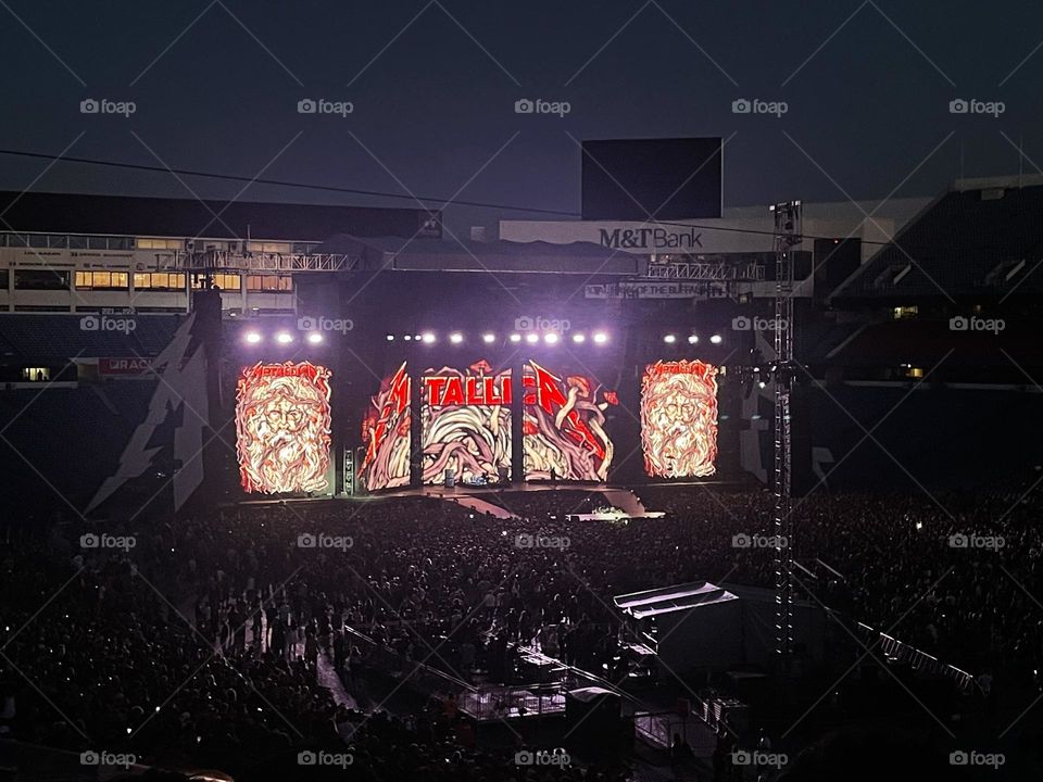 Metallica live in Buffalo at Highmark Stadium summer 2022