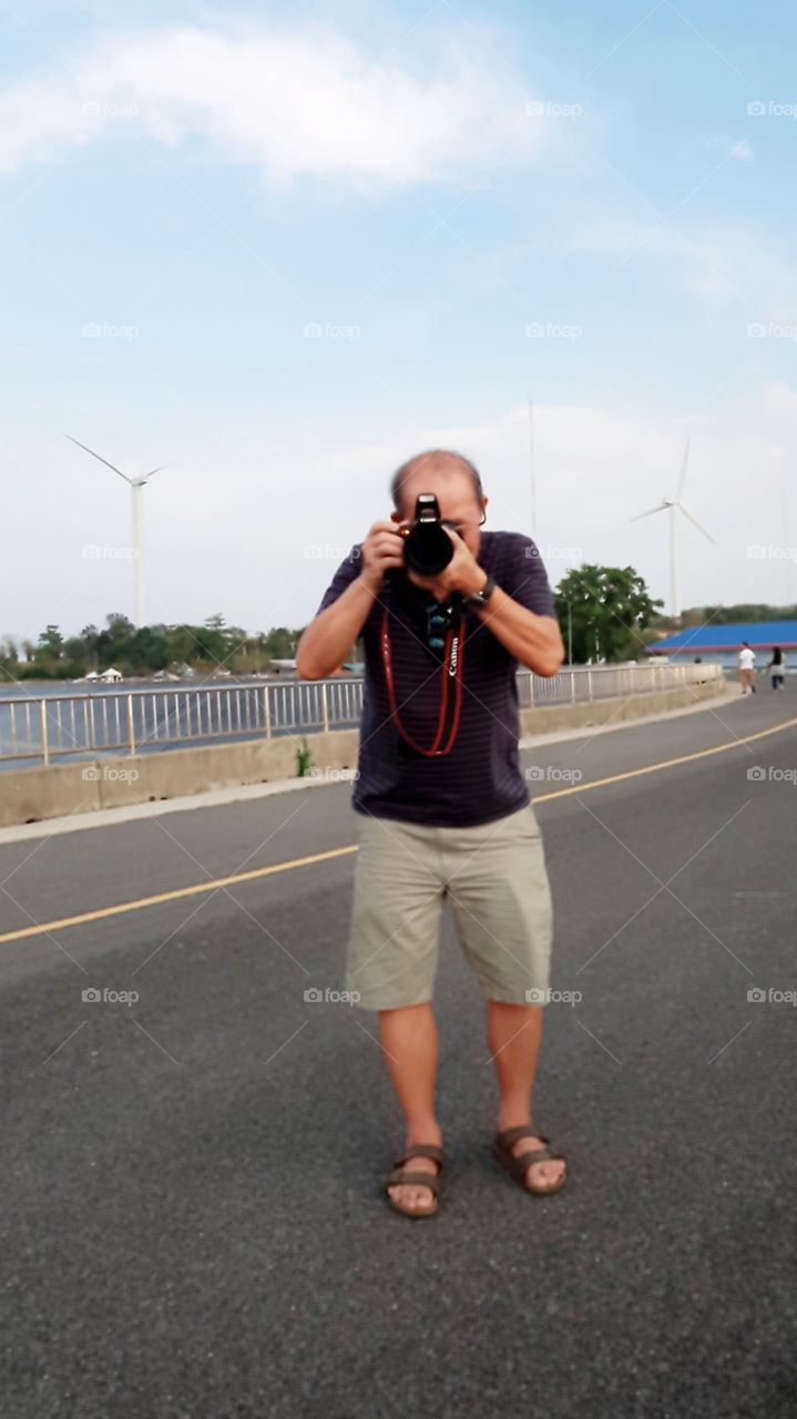 Photographerl in action
