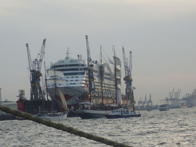 Schiff 