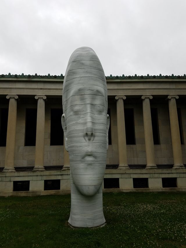 Statue