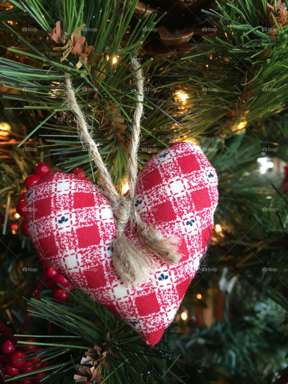 🎄 Red Heart on Christmas Tree. 🎄🎄 Merry Christmas to all.🎄🎄