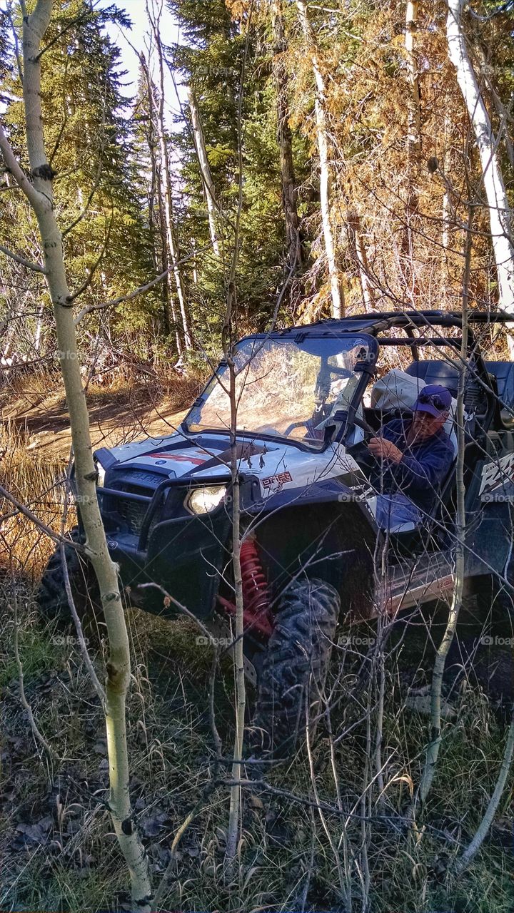 Maneuvering difficult terrain in ATV