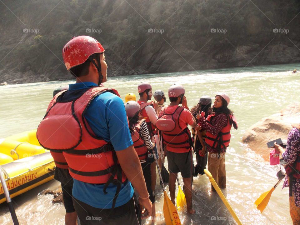 rafting adventure at Rishikesh