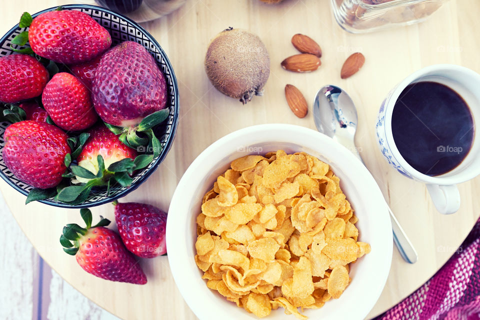 healthy breakfast with cereals and fruit