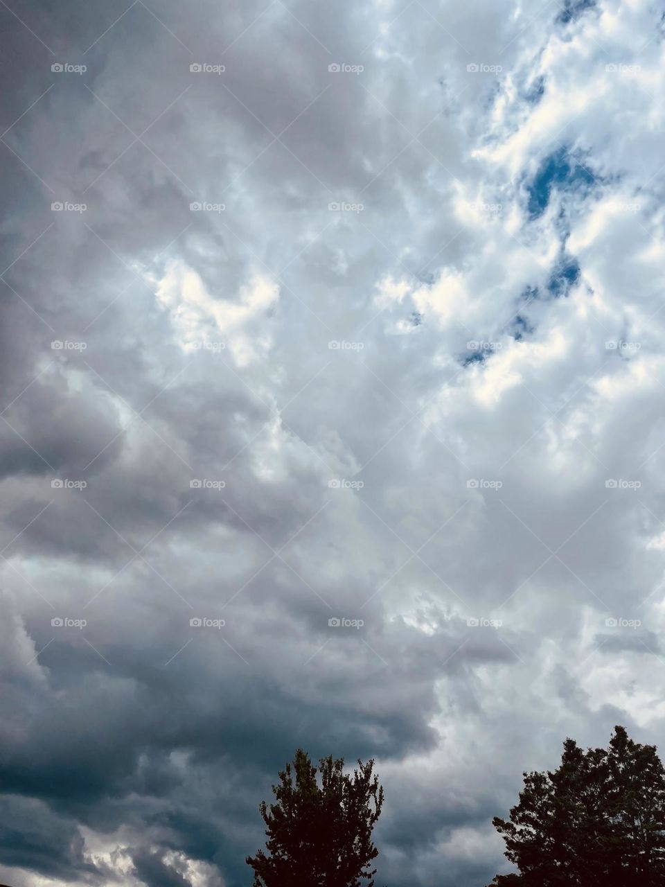 Beautiful Storm Clouds looming in Sky on a warm Sunny Day in North Carolina May 2022