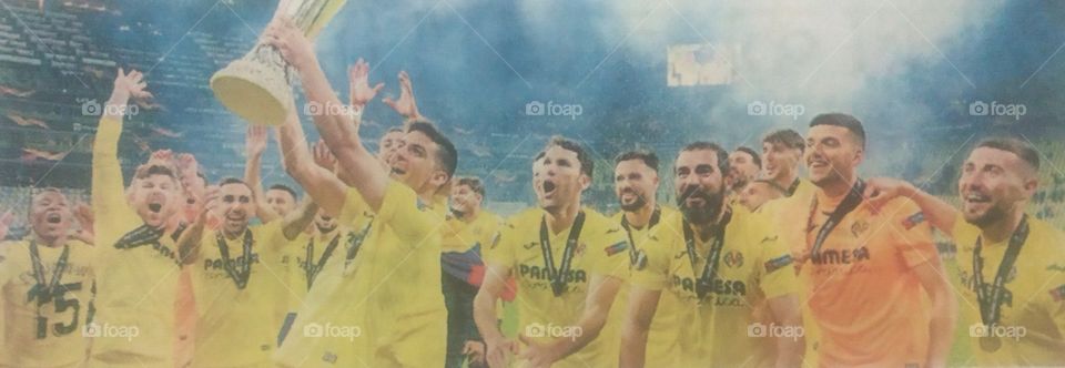 Australian cricket team after winning one day series cheers up with our team players. and enjoying with cricket trophy ๐.