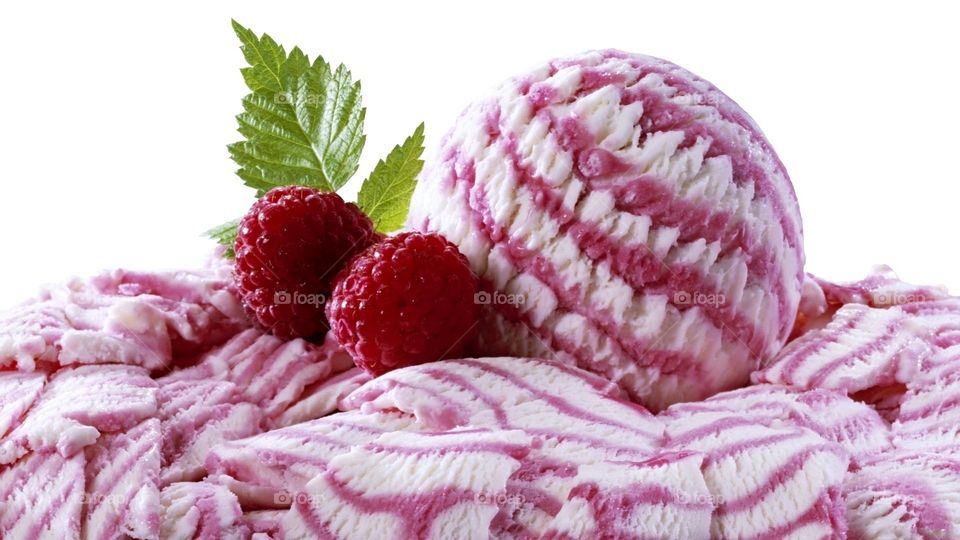 Close-up of a raspberry ice-cream