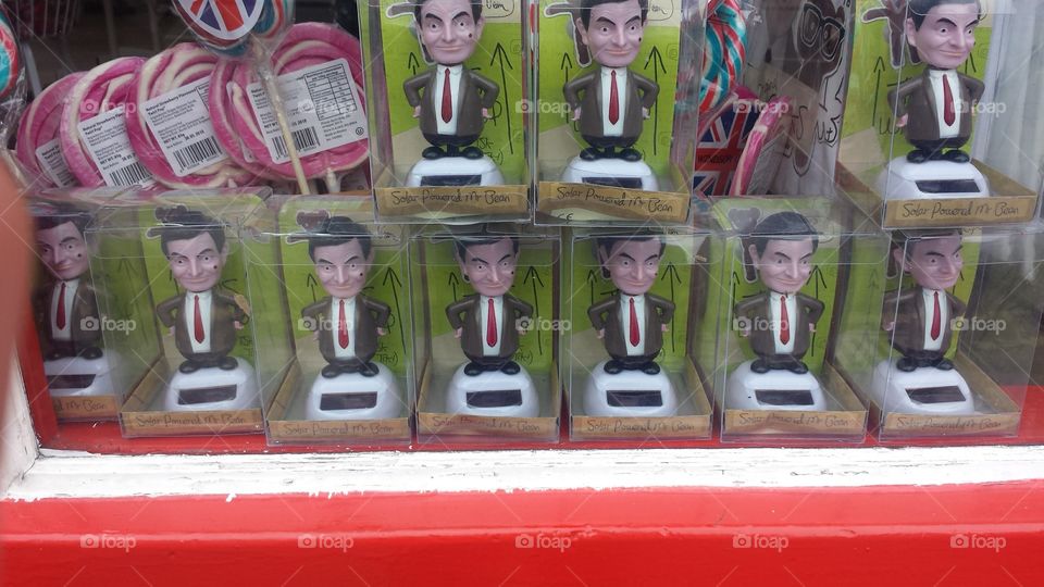 Mr Bean bubble heads