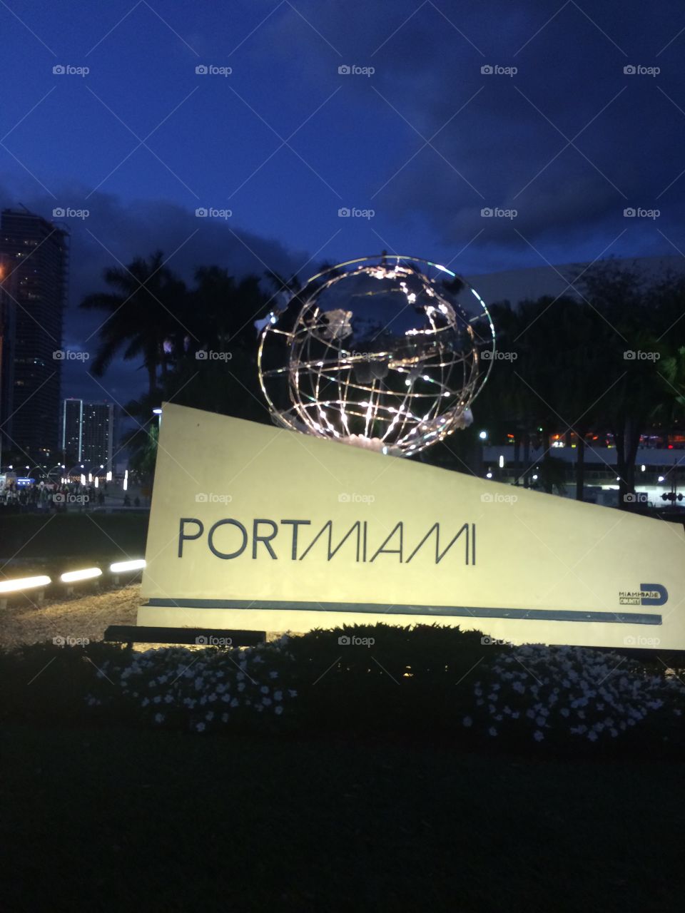 Port Miami sign
