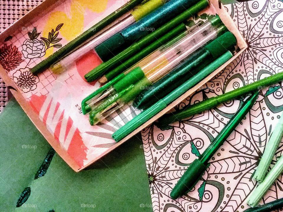 Coloring with Green
