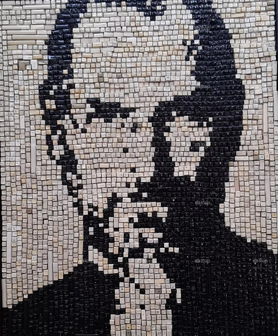 Mr. Jobs - Pixel art in Keyboard Keys