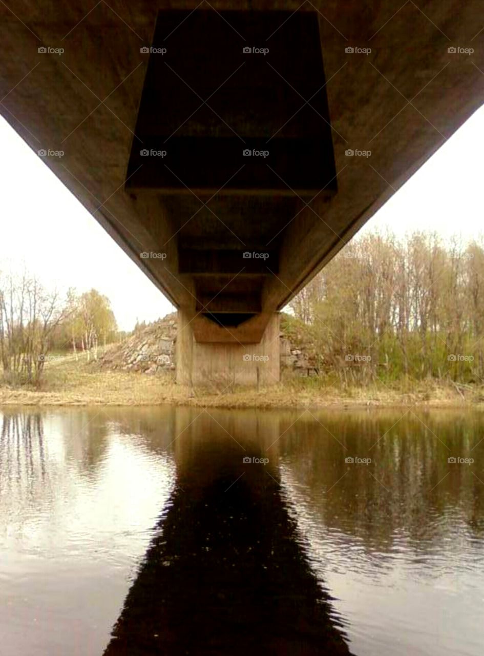 Under the bridge! 